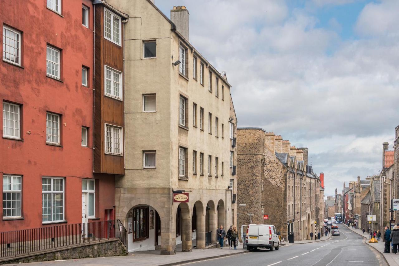Royal Mile Modern Apartment Edimburgo Esterno foto